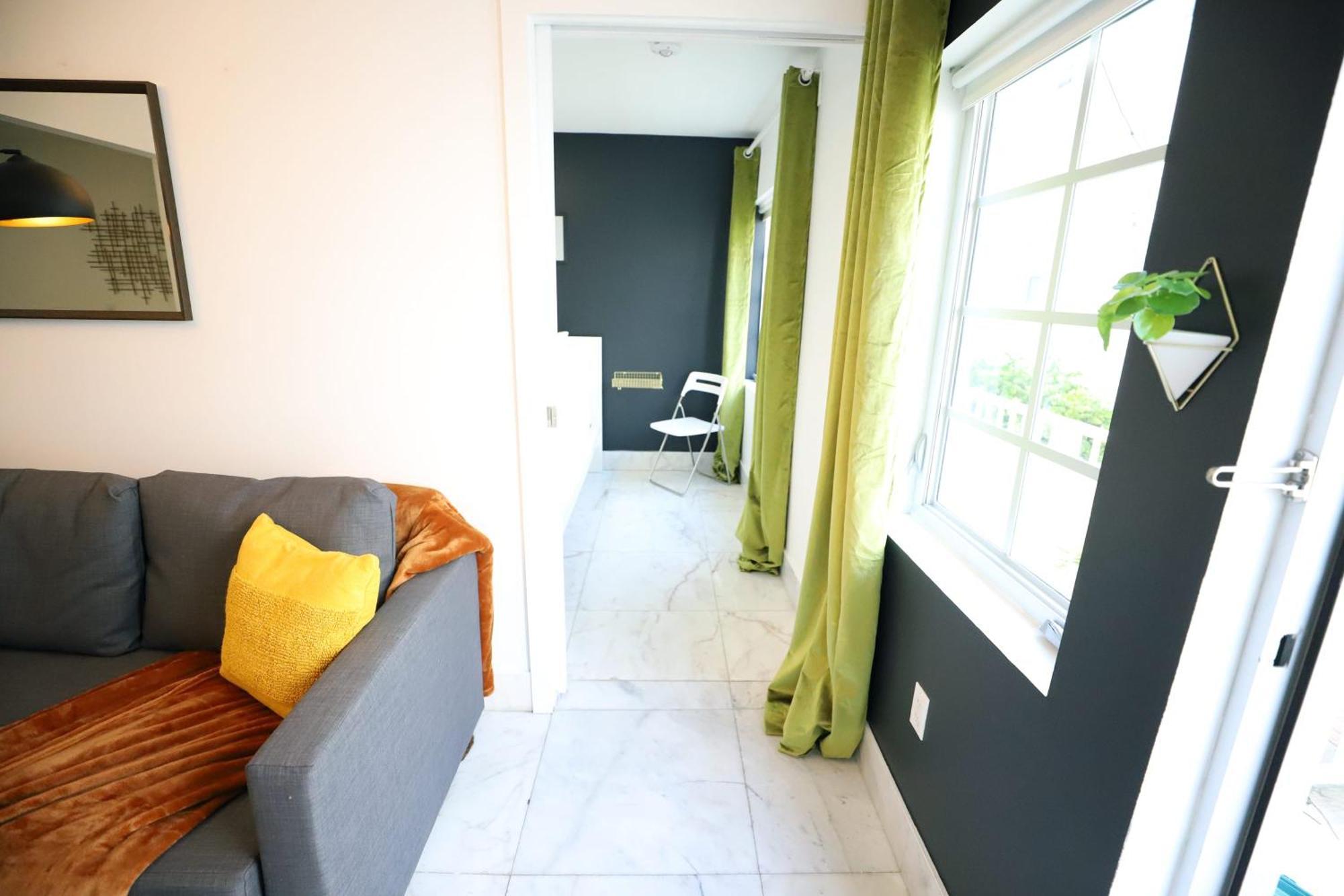 South Beach 2 Bedroom Family Pet Friendly Apartment With Free Parking On Premise Miami Beach Exterior photo
