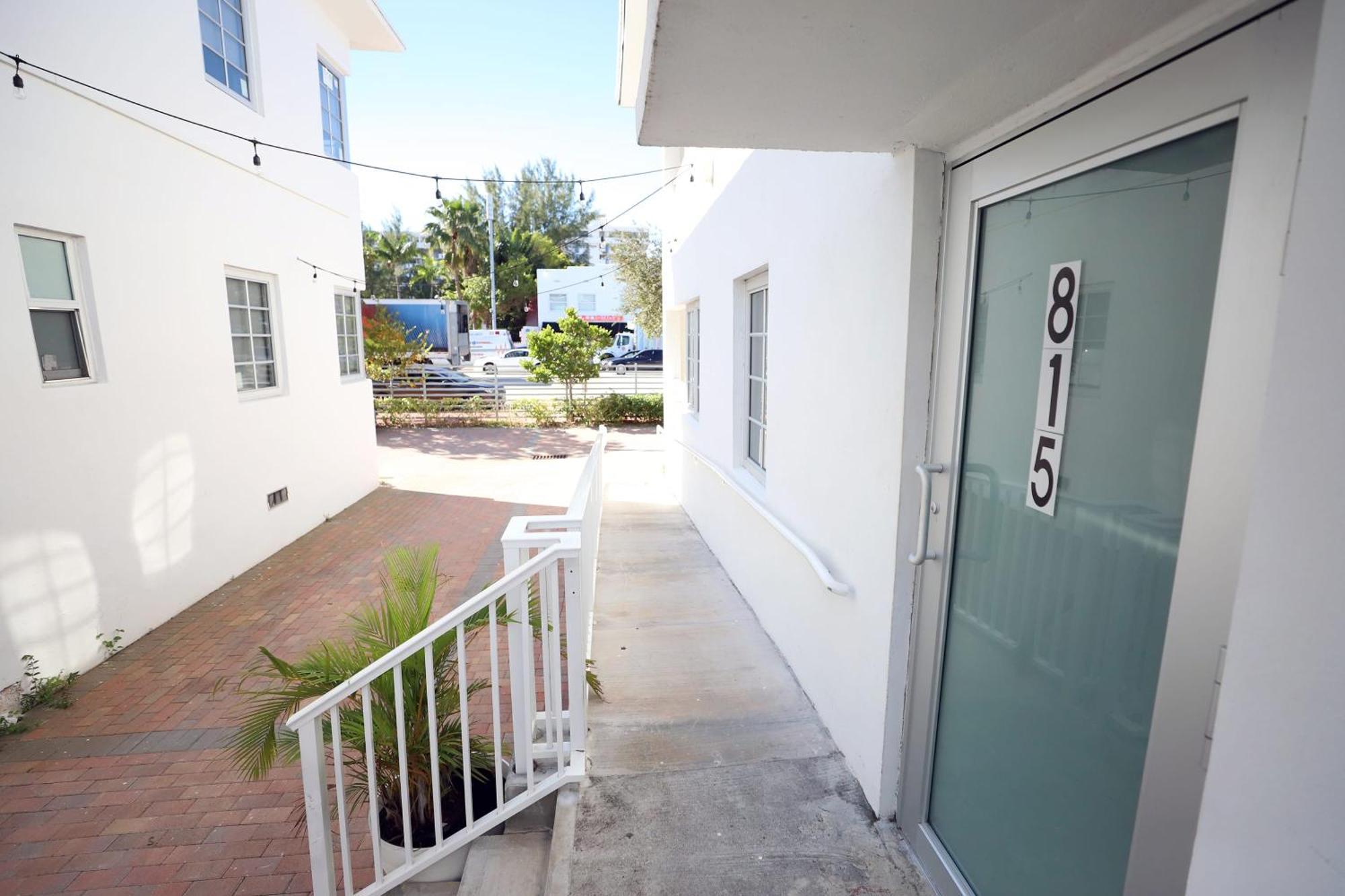 South Beach 2 Bedroom Family Pet Friendly Apartment With Free Parking On Premise Miami Beach Exterior photo